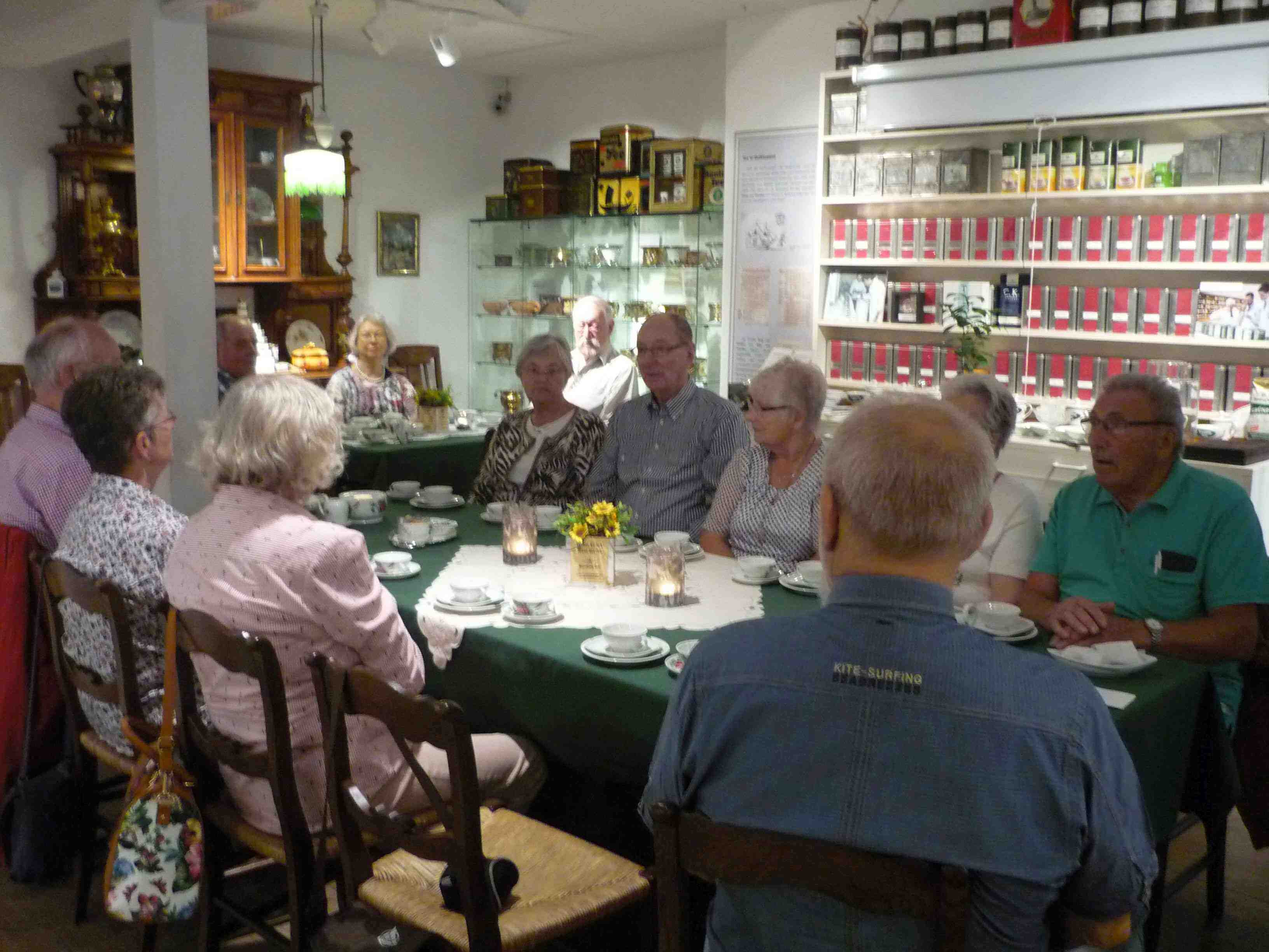 Seminarteilnehmer im Bünting Teemuseum