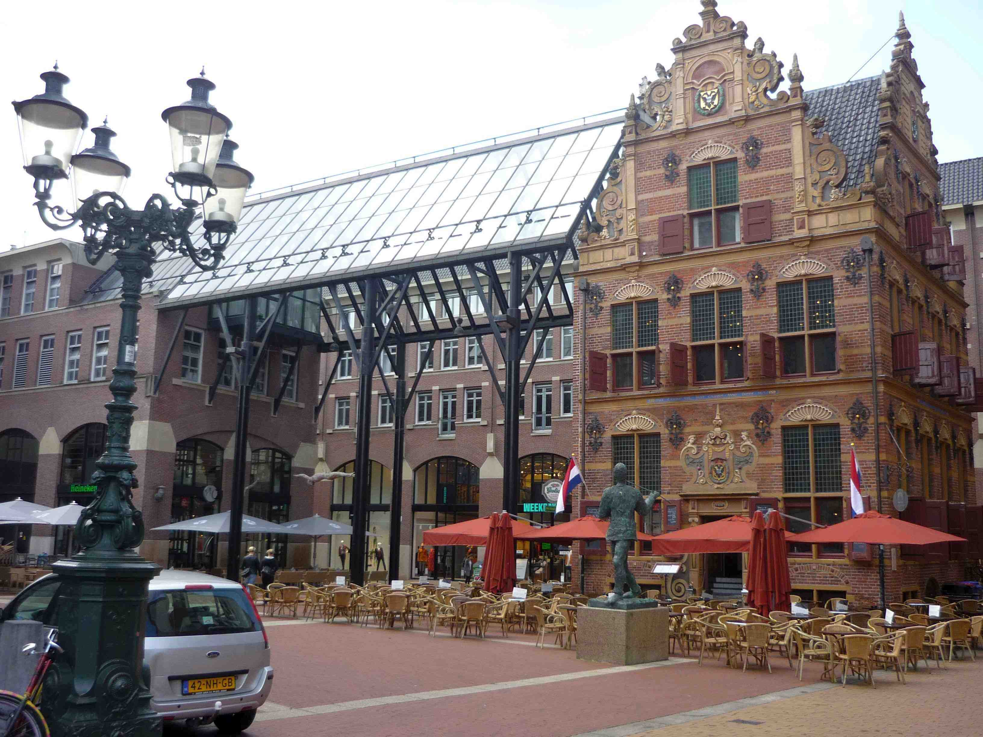 Groningen - vor dem Goldkontor hinter dem Rathaus am Grote Markt